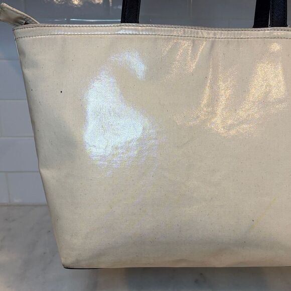 Kate Spade New York X Disney Minnie Mouse Francis Tote - Picture 4 of 16